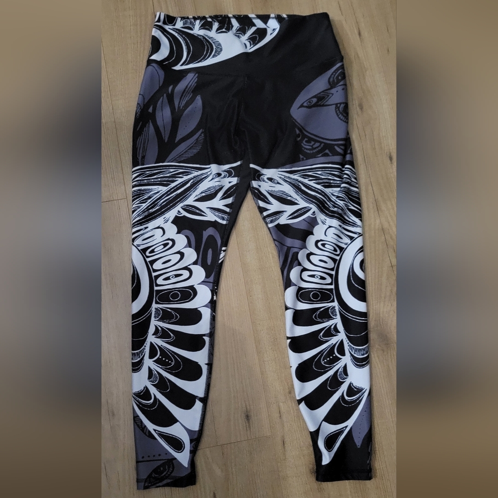 Indigenous design leggings